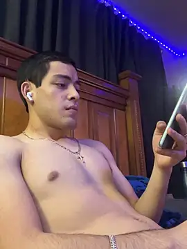 Tupapi696969q online show from 04/13/26, 06:39