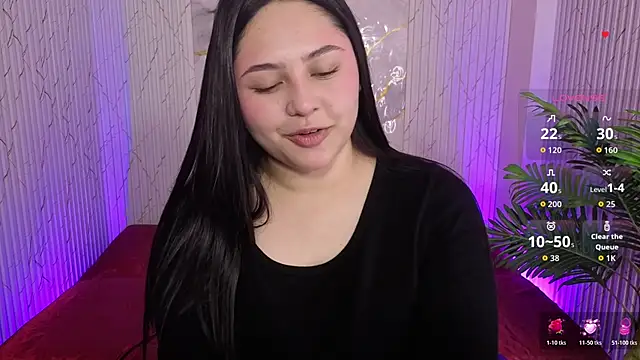 Snapshot of Siena_Tay chatting on 02/28/26, 11:43 Siena Tay online show from 02/28/26, 11:43