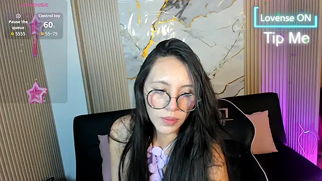 Athenaa tay online show from 05/08/26, 03:32