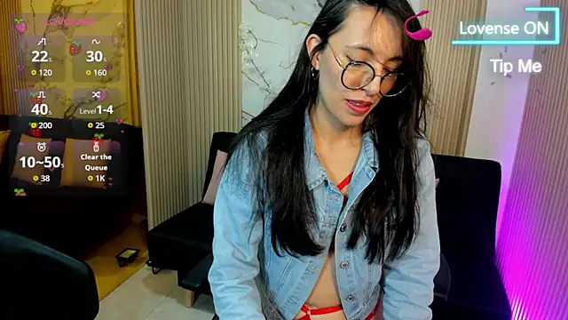 Athenaa tay online show from 05/15/26, 03:26