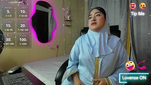 SamiraAwada online show from 03/11/26, 06:35