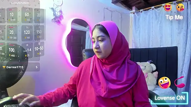 SamiraAwada online show from 03/31/26, 08:11