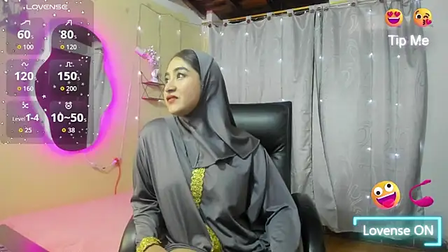 SamiraAwada online show from 03/24/26, 06:41