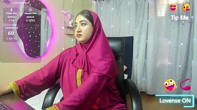 SamiraAwada online show from 03/26/26, 06:50