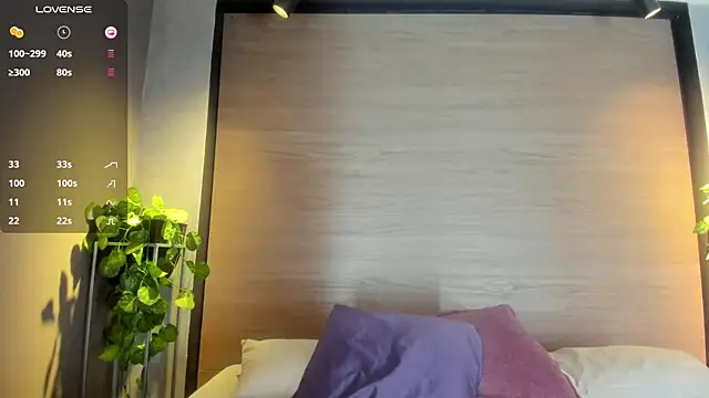 Snapshot of Brianna_monroe chatting on 02/03/26, 04:34 Brianna monroe online show from 02/03/26, 04:34