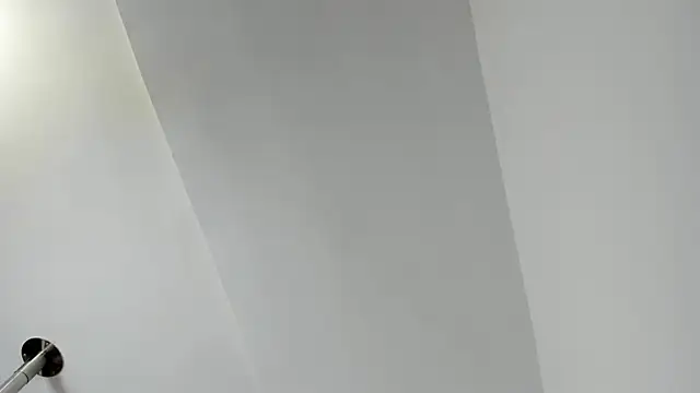 naomi amoretti online show from 02/11/26, 04:29