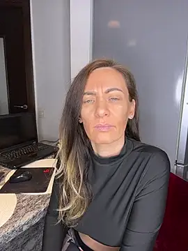 Snapshot of DivineAmely chatting on 02/28/26, 09:14 DivineAmely online show from 02/28/26, 09:14