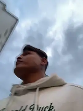 Snapshot of DavShi chatting on 02/03/26, 05:40 DavShi online show from 02/03/26, 05:40