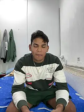 Snapshot of DavShi chatting on 02/11/26, 07:25 DavShi online show from 02/11/26, 07:25