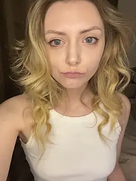 Leecey online show from 03/05/26, 10:59