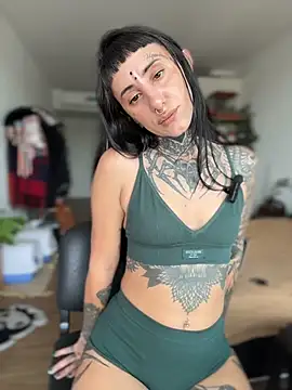 Snapshot of xsadtanas chatting on 02/02/26, 06:18 xsadtanas online show from 02/02/26, 06:18