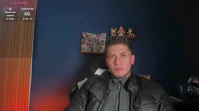 Snapshot of SebastianMaximoff_ chatting on 07/15/26, 07:32 SebastianMaximoff online show from 07/15/26, 07:32