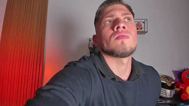 SebastianMaximoff  online show from 02/20/26, 08:22