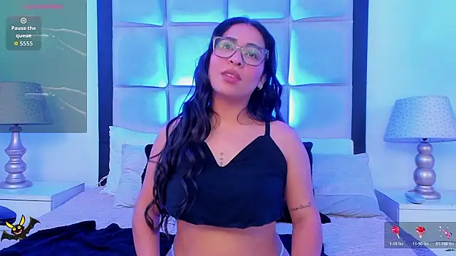 Snapshot of SussyFox chatting on 02/08/26, 08:12 SussyFox online show from 02/08/26, 08:12