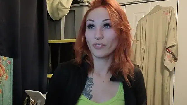 ThornsandHoney online show from 05/24/26, 04:23
