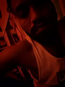 rubitrides11 online show from 02/05/26, 07:43
