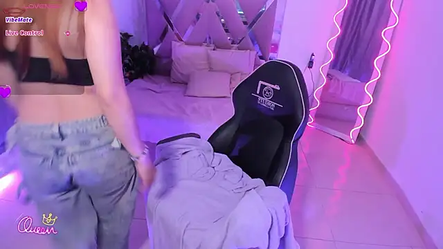 Snapshot of RIO_TAY1 chatting on 01/31/26, 07:56 RIO TAY1 online show from 01/31/26, 07:56