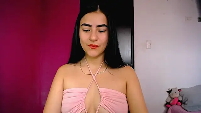 Snapshot of charlotte_petit_ chatting on 02/21/26, 04:20 charlotte petit online show from 02/21/26, 04:20