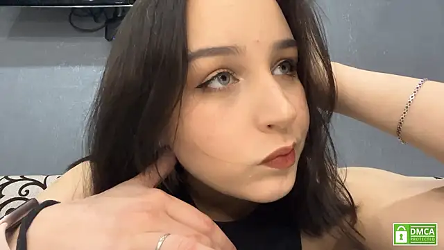 Sylynisem online show from 02/06/26, 07:21