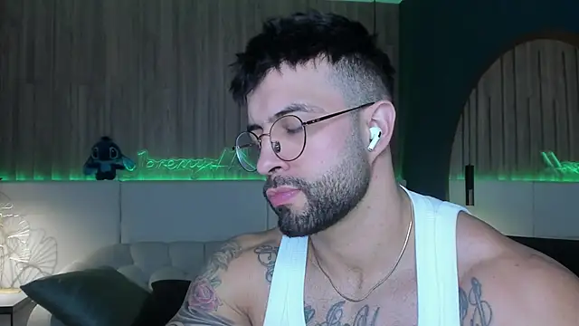 Snapshot of Jeremy_Harden chatting on 02/22/26, 05:36 Jeremy Harden online show from 02/22/26, 05:36