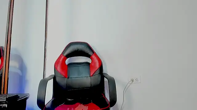 Snapshot of JERO_TEASE_S7S chatting on 02/27/26, 07:35 JERO TEASE S7S online show from 02/27/26, 07:35