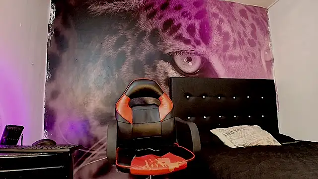 Snapshot of JERO_TEASE_S7S chatting on 02/13/26, 06:52 JERO TEASE S7S online show from 02/13/26, 06:52