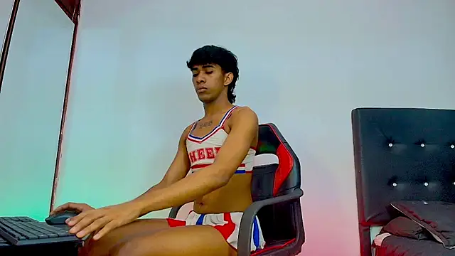 Snapshot of JERO_TEASE_S7S chatting on 02/19/26, 07:22 JERO TEASE S7S online show from 02/19/26, 07:22