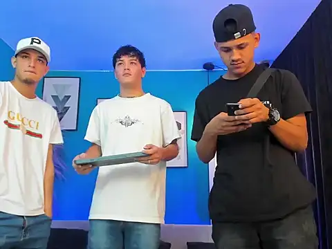 Snapshot of KingOfHeavens_2 chatting on 01/31/26, 08:29 KingOfHeavens 2 online show from 01/31/26, 08:29