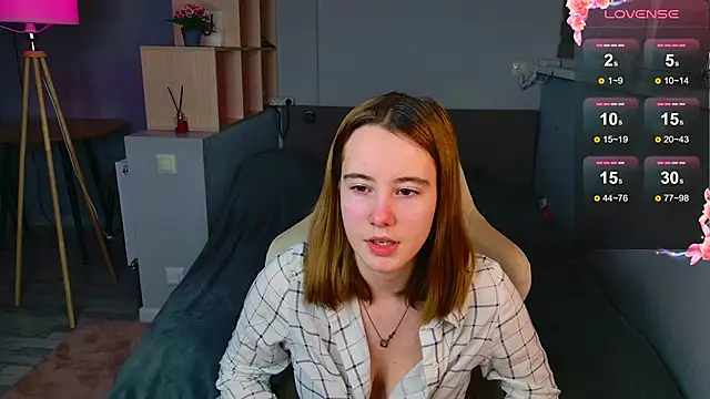 Snapshot of Caeliaa chatting on 02/20/26, 07:27 Caeliaa online show from 02/20/26, 07:27