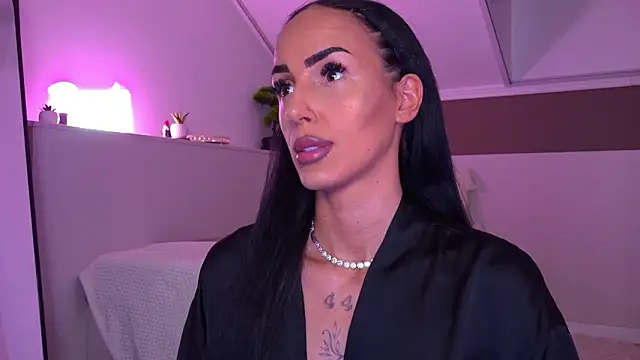 Snapshot of hayleybabe4 chatting on 02/25/26, 09:58 hayleybabe4 online show from 02/25/26, 09:58