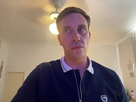 malcolm2334 online show from 06/27/26, 08:31