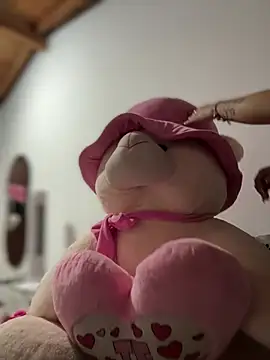 Snapshot of Tammy_Godoy chatting on 02/24/26, 05:03 Tammy Godoy online show from 02/24/26, 05:03