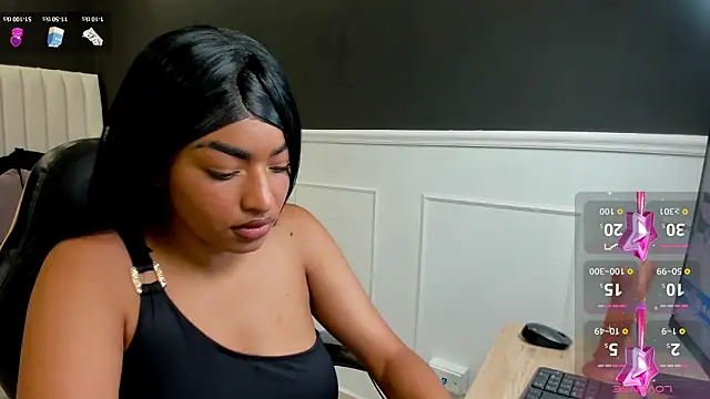 Snapshot of _luna_rossee_ chatting on 02/19/26, 09:56 luna rossee online show from 02/19/26, 09:56