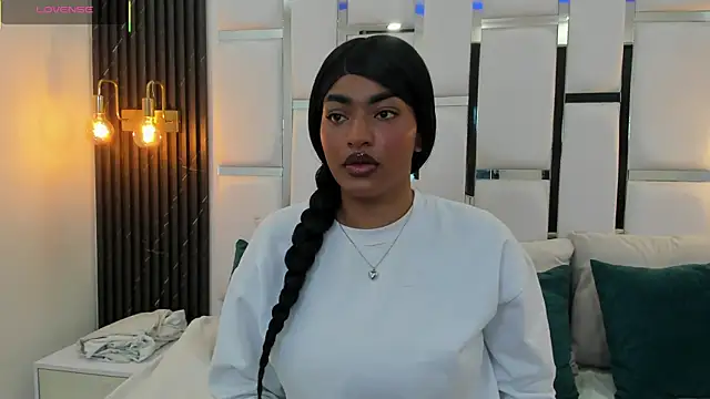 Snapshot of _luna_rossee_ chatting on 02/26/26, 09:59 luna rossee online show from 02/26/26, 09:59