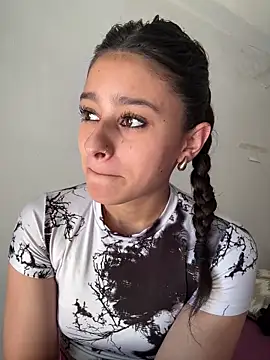 Snapshot of madison90 chatting on 03/02/26, 03:41 madison90 online show from 03/02/26, 03:41