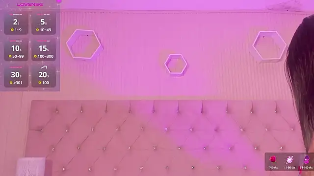 JazminRusso  online show from 02/17/26, 05:38