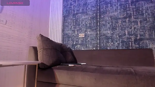 scarlettqueenx online show from 02/15/26, 06:07