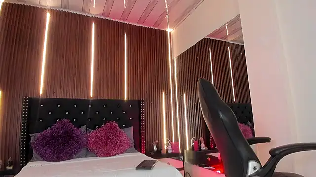 Snapshot of Viannca__ chatting on 03/14/26, 04:29 Viannca online show from 03/14/26, 04:29