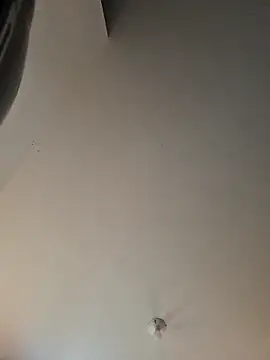 Snapshot of KLEYTON33 chatting on 02/15/26, 01:21 KLEYTON33 online show from 02/15/26, 01:21