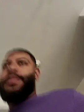 Snapshot of KLEYTON33 chatting on 02/10/26, 02:27 KLEYTON33 online show from 02/10/26, 02:27