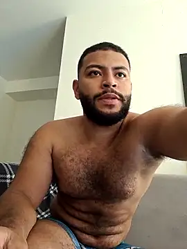 Snapshot of KLEYTON33 chatting on 02/12/26, 04:07 KLEYTON33 online show from 02/12/26, 04:07