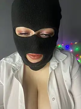 Snapshot of maryam-6 chatting on 02/17/26, 09:12 maryam-6 online show from 02/17/26, 09:12