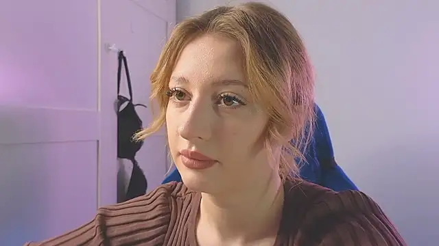 Snapshot of nikapie chatting on 02/04/26, 05:35 nikapie online show from 02/04/26, 05:35