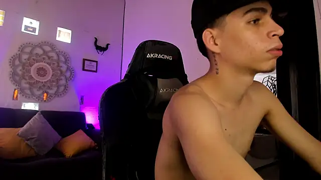 Snapshot of juan_posada chatting on 02/13/26, 08:09 juan posada online show from 02/13/26, 08:09