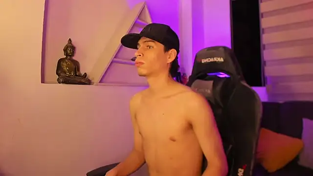 Snapshot of juan_posada chatting on 02/07/26, 02:52 juan posada online show from 02/07/26, 02:52