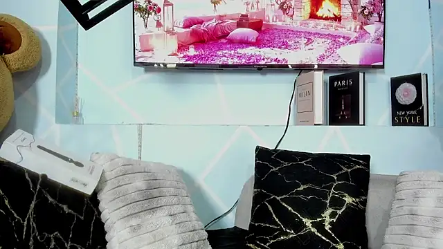 amy noa online show from 04/23/26, 01:01