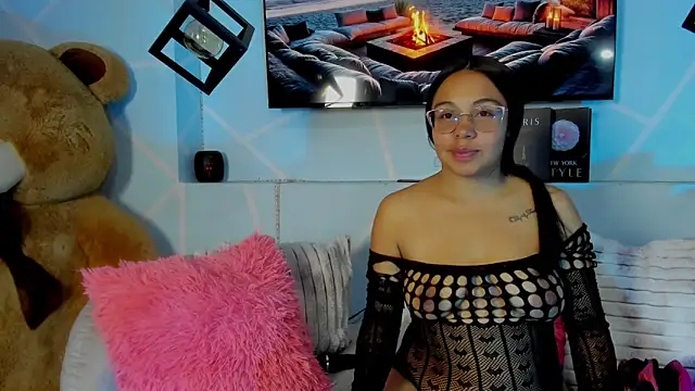 amy noa online show from 03/12/26, 01:00