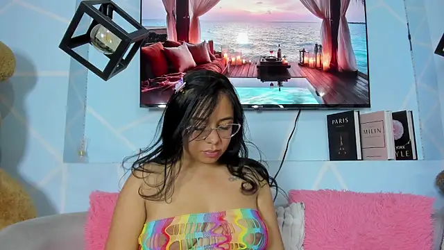 amy noa online show from 04/07/26, 12:56