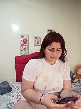 Snapshot of Erica__brooks chatting on 03/03/26, 03:02 Erica brooks online show from 03/03/26, 03:02