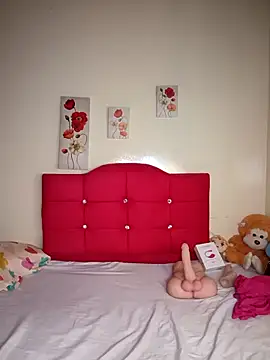 Erica  brooks online show from 03/29/26, 10:55